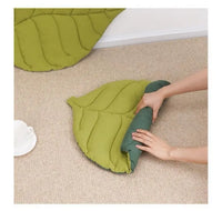 Leaf-Shaped Cat Bed Mat
